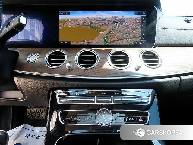 Mercedes-Benz E-Class W213 2018 Черный из Кореи, фото 5