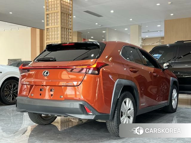 Lexus UX 2021 Оранжевый из Китая, фото 5