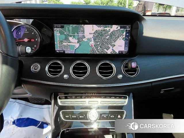 Mercedes-Benz E-Class W213 2019 Серый из Кореи, фото 5