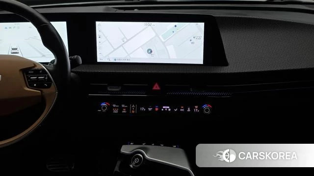 Kia EV6 2023 Белый из Кореи, фото 5