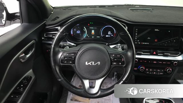 Kia Niro Plus 2022 Белый из Кореи, фото 5