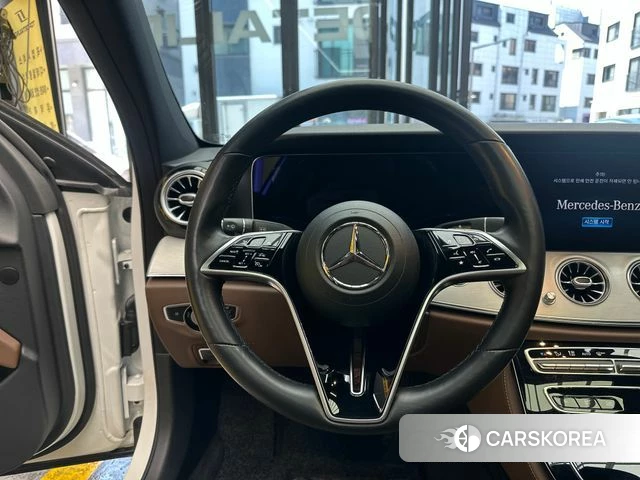 Mercedes-Benz E-Class W213 2020 Белый из Кореи, фото 5
