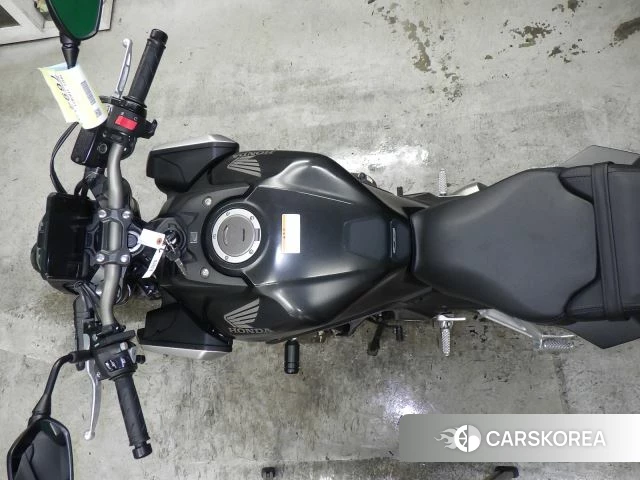 Проданный Honda CB650R id 3950060 из Японии, фото 2