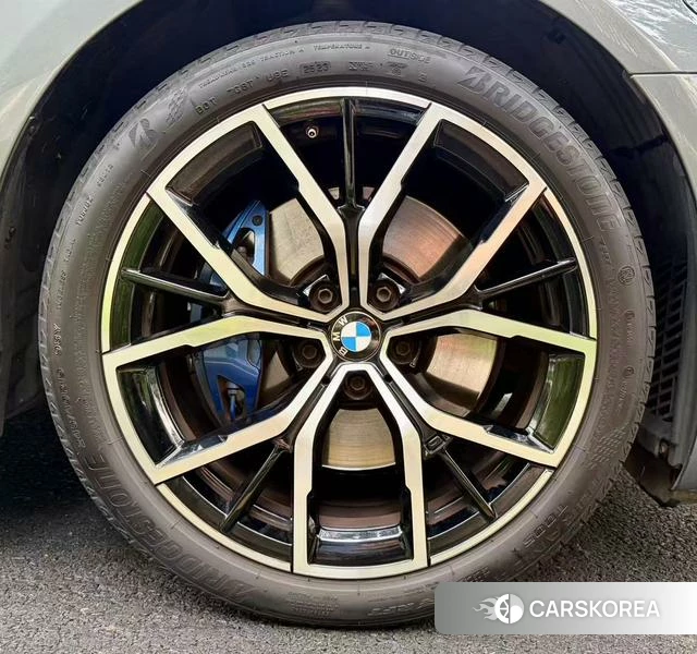 BMW 5 series (imported) 2023 Синий из Китая, фото 5