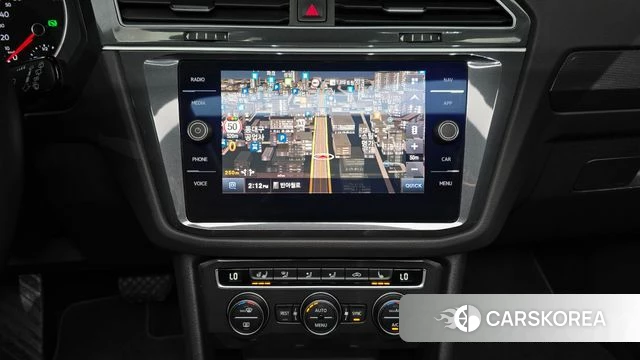 Volkswagen Tiguan second Generation 2019 Белый из Кореи, фото 5
