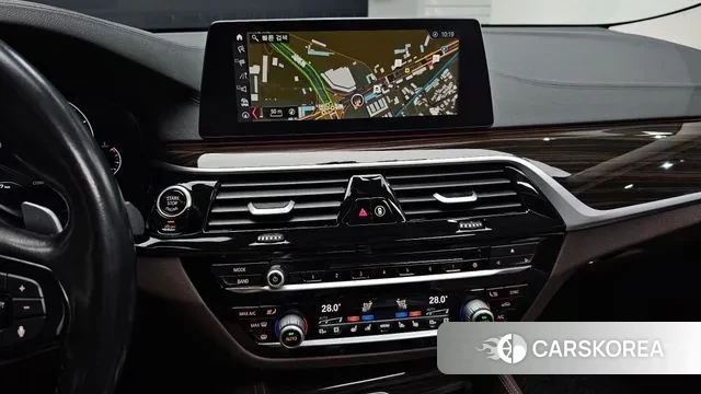 BMW 6 Series GT (G32) 2019 Белый из Кореи, фото 5