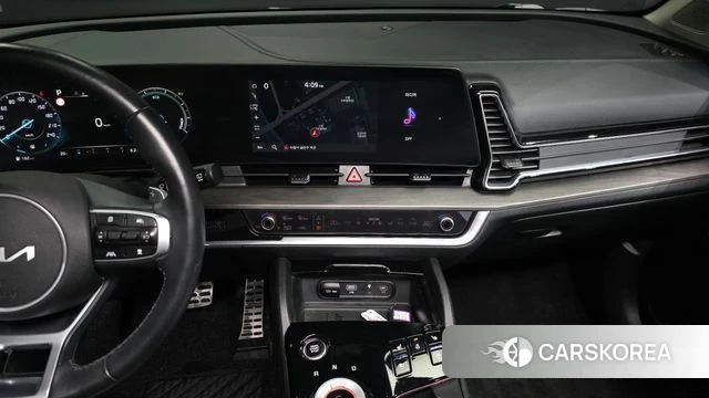 Kia Sportage 5th Generation Hybrid 2023 Серый из Кореи, фото 5