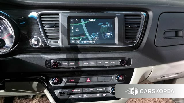 Kia The New Carnival 2018 Белый из Кореи, фото 5