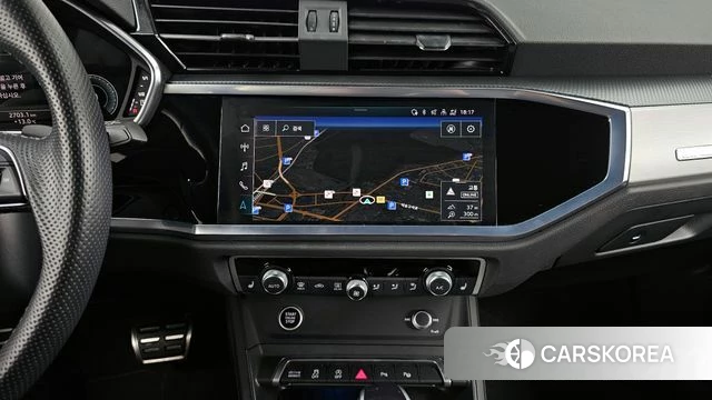 Audi Q3 (F3) 2023 Белый из Кореи, фото 5