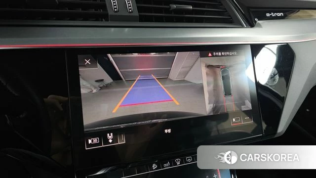 Audi e-Tron 2020 Черный из Кореи, фото 5