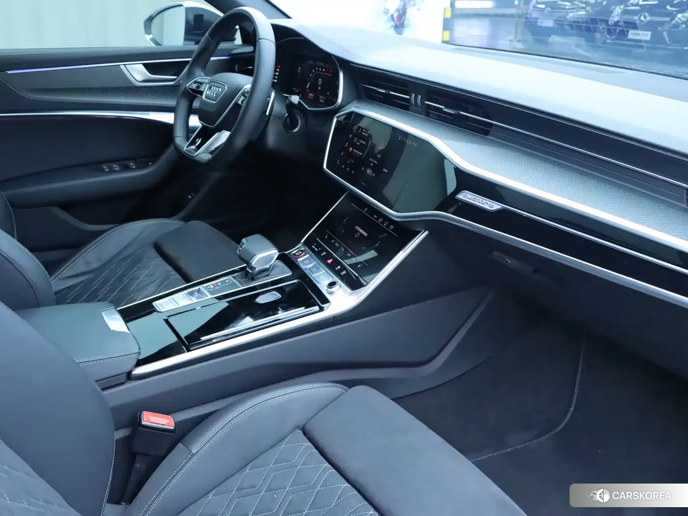 Audi S6 2023 Silver/gray из Китая, фото 5