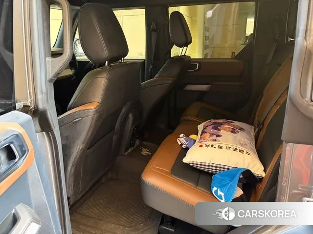 Ford Bronco 6th Generation 2022 Серый из Кореи, фото 5