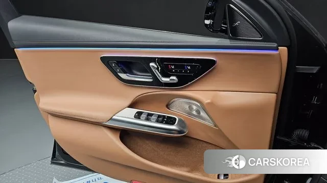 Mercedes-Benz E-Class W214 2024 Черный из Кореи, фото 5