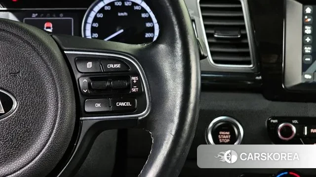 Kia Niro 2018 Белый из Кореи, фото 5