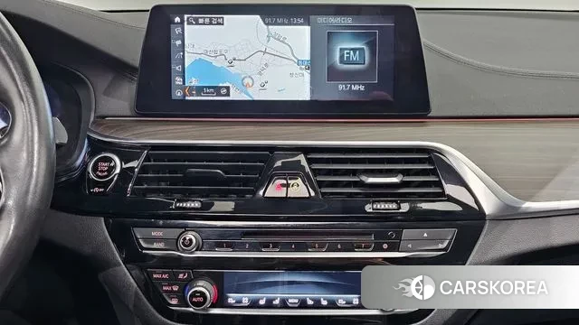 BMW 5 Series (G30) 2018 Серый из Кореи, фото 5