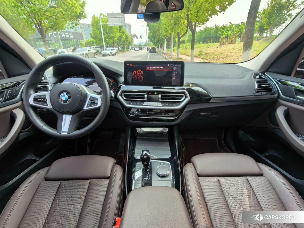 BMW X3 2021 Черный из Китая, фото 5
