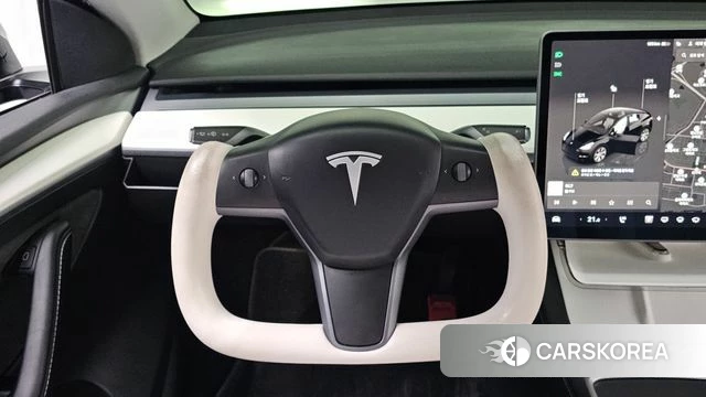 Tesla Model Y 2023 Черный из Кореи, фото 5