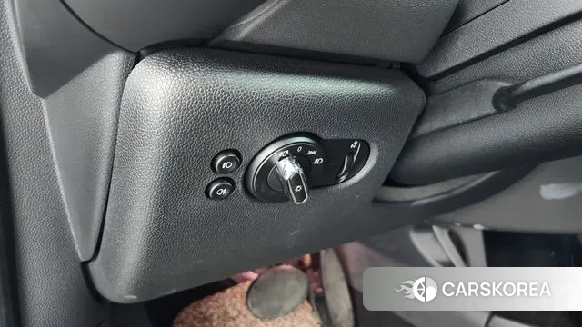 Mini Cooper 2018 Жемчужный цвет из Кореи, фото 5