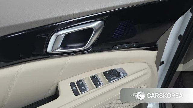 Kia The New Carnival 4th Generation 2025 Белый из Кореи, фото 5