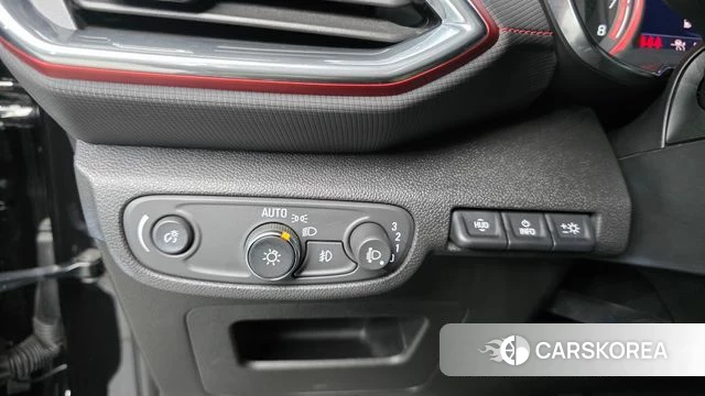 Chevrolet (GM Daewoo) Trailblazer 2022 Черный из Кореи, фото 5