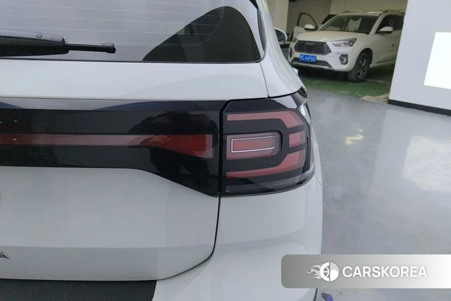 Volkswagen Exploring the shadow 2021 Белый из Китая, фото 5