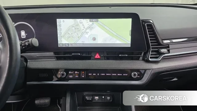 Kia Sportage 5th Generation 2023 Белый из Кореи, фото 5