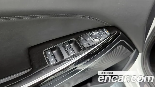 Kia K7 Premier Hybrid 2021 Белый из Кореи, фото 5