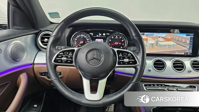 Mercedes-Benz E-Class W213 2020 Белый из Кореи, фото 5