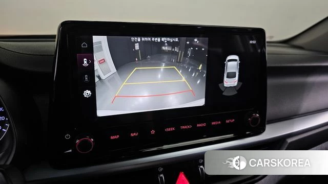 Kia The New K3 2nd generation 2021 Белый из Кореи, фото 5