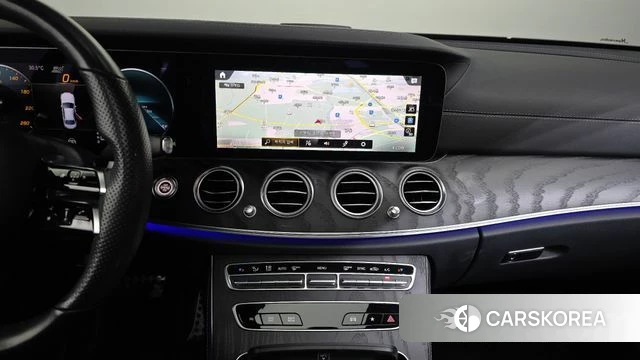 Mercedes-Benz E-Class W213 2021 Черный из Кореи, фото 5
