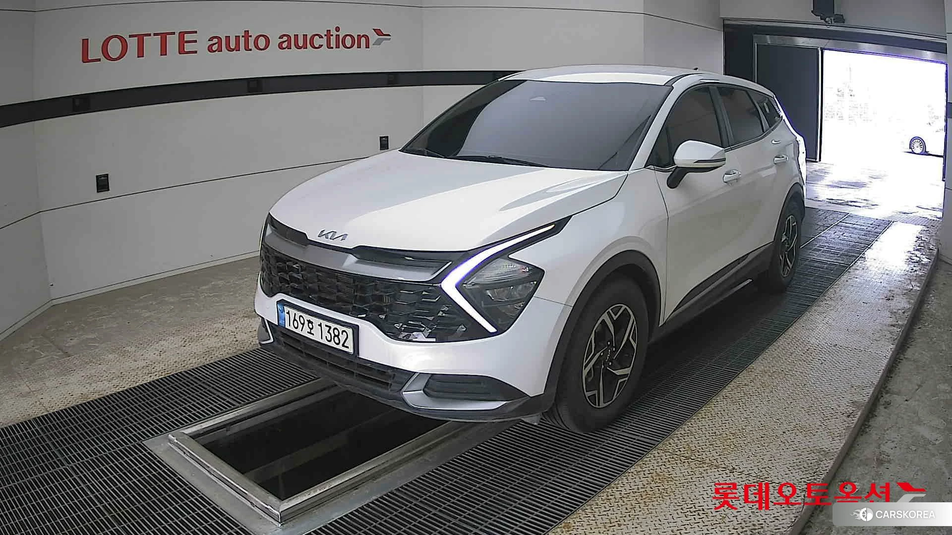 Kia Sportage 2022 Snow White Pearl (optional) из Кореи, фото 5