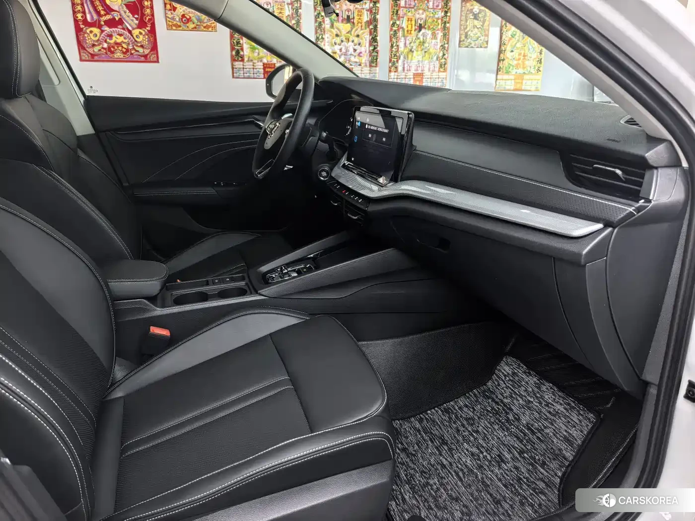 Skoda Octavia 2024 Белый из Китая, фото 5