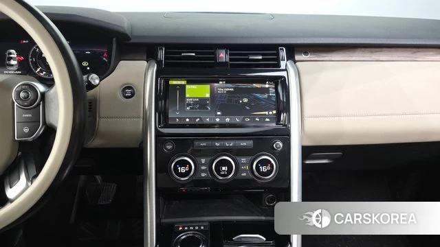 Land Rover Discovery 5 2018 Серый из Кореи, фото 5