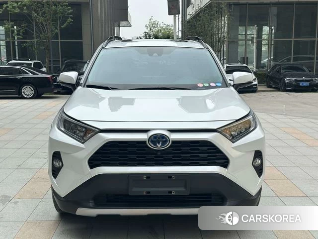 Toyota RAV4 Rongfang 2023 Белый из Китая, фото 5