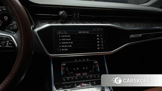 Audi A6 (C8) 2021 Синий из Кореи, фото 5