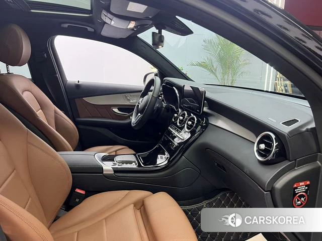 Mercedes-Benz GLC Coupe 2023 Черный из Китая, фото 5
