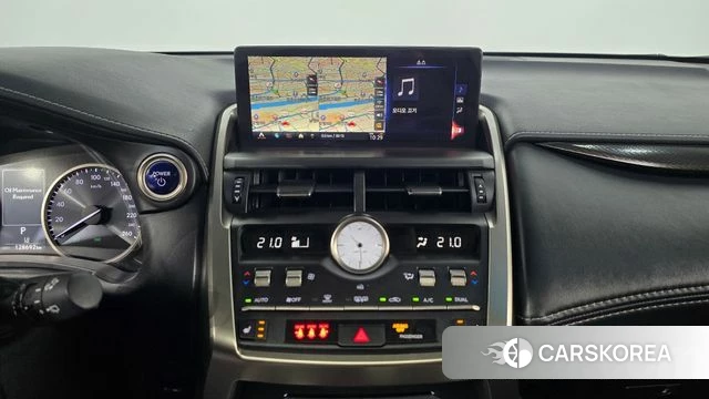 Lexus NX300h 2018 Серебристо-серый из Кореи, фото 5
