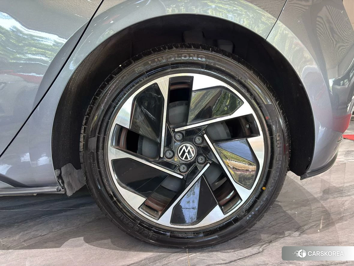 Volkswagen ID.3 2022 Темно-серый из Китая, фото 5