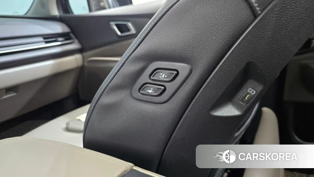 Kia The New Carnival 4th Generation 2024 Черный из Кореи, фото 5