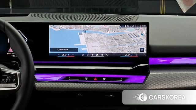 BMW 5 Series (G60) 2025 Серый из Кореи, фото 5