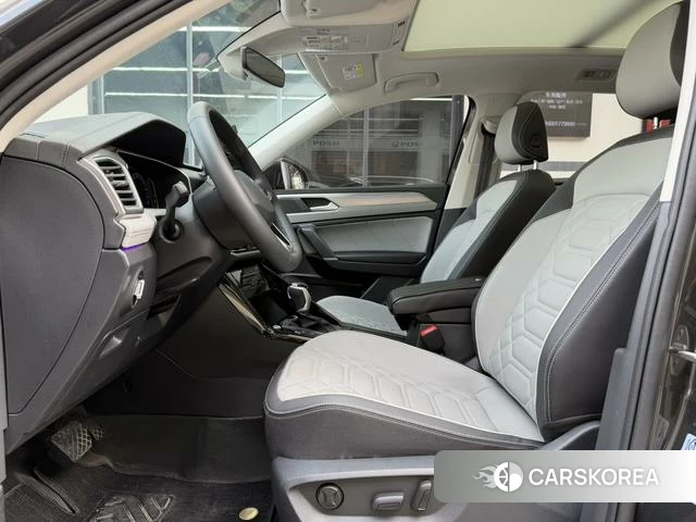 Volkswagen Tanyue 2024 Темно-серый из Китая, фото 5