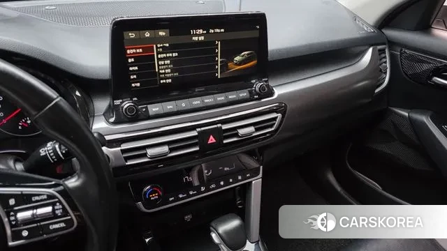 Kia Seltos 2020 Белый из Кореи, фото 5