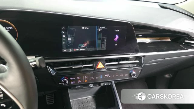 Kia Di Ol Nu Niro 2022 Белый из Кореи, фото 5
