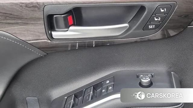 Toyota Highlander 4th Generation 2025 Черный из Кореи, фото 5