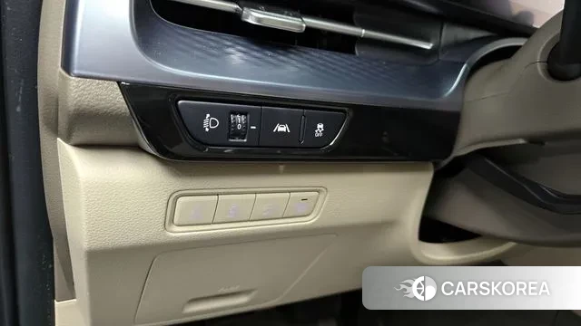 Kia Carnival 4th generation 2023 Черный из Кореи, фото 5