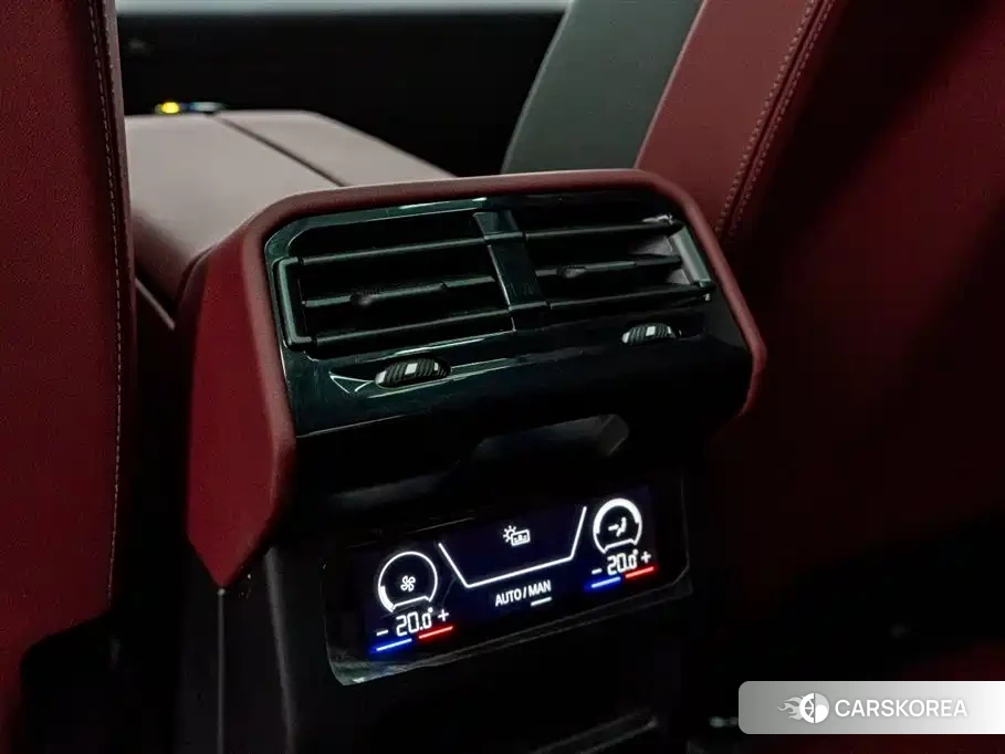 BMW 5 series 2025 Белый из Китая, фото 5