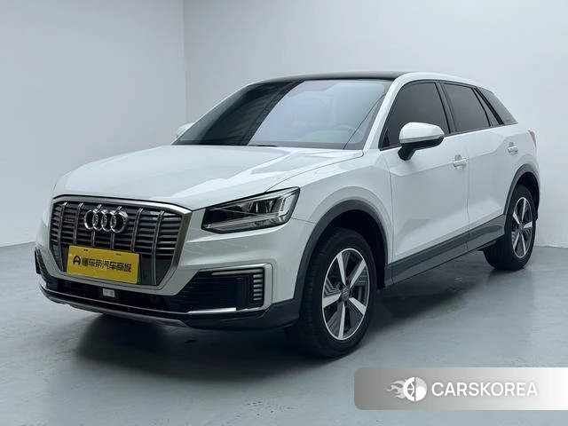 Audi Q2L e-tron 2021 Белый из Китая, фото 5