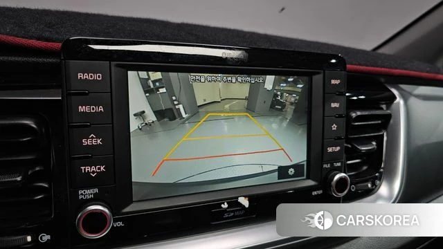 Kia Stonic 2018 Белый из Кореи, фото 5