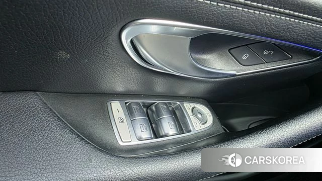 Mercedes-Benz E-Class W213 2018 Серебряный из Кореи, фото 5