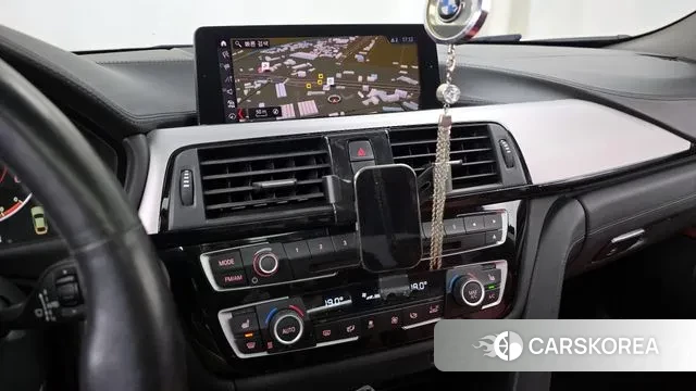 BMW 4 Series (F32) 2018 Белый из Кореи, фото 5